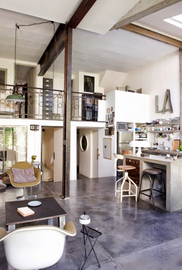 Paris loft owned by artists Virginie Denny and Alfonso Valles - via Automatism