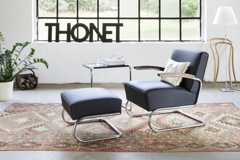 Another S411,  downloaded with kind permission from the Thonet website