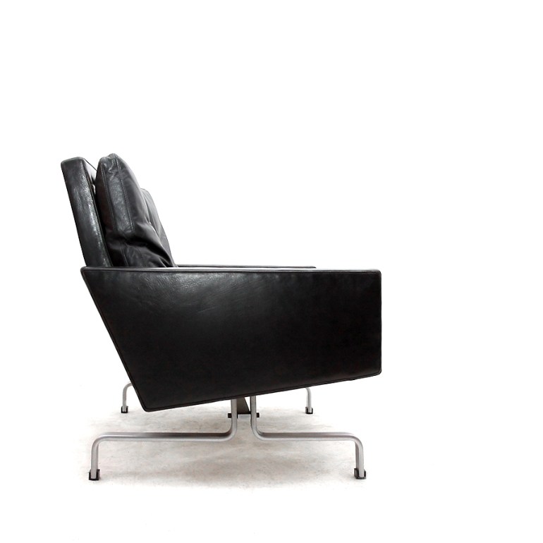 Poul Kjaerholm