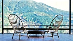 DESIGN ICON HANS WEGNER DESIGN ICON HANS WEGNER