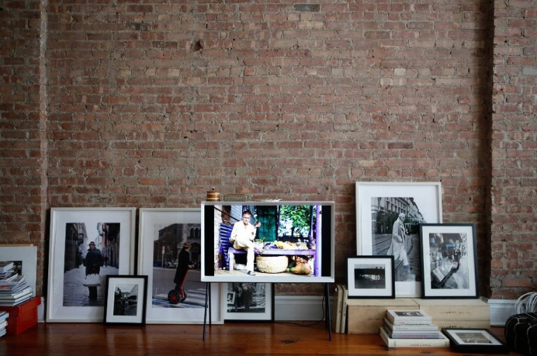 Samsung Serif TV