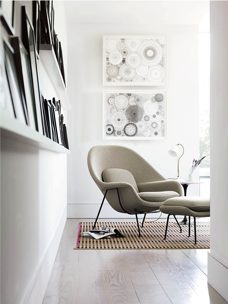 Womb chair with ottoman by Eero Saarinen via Pinterest