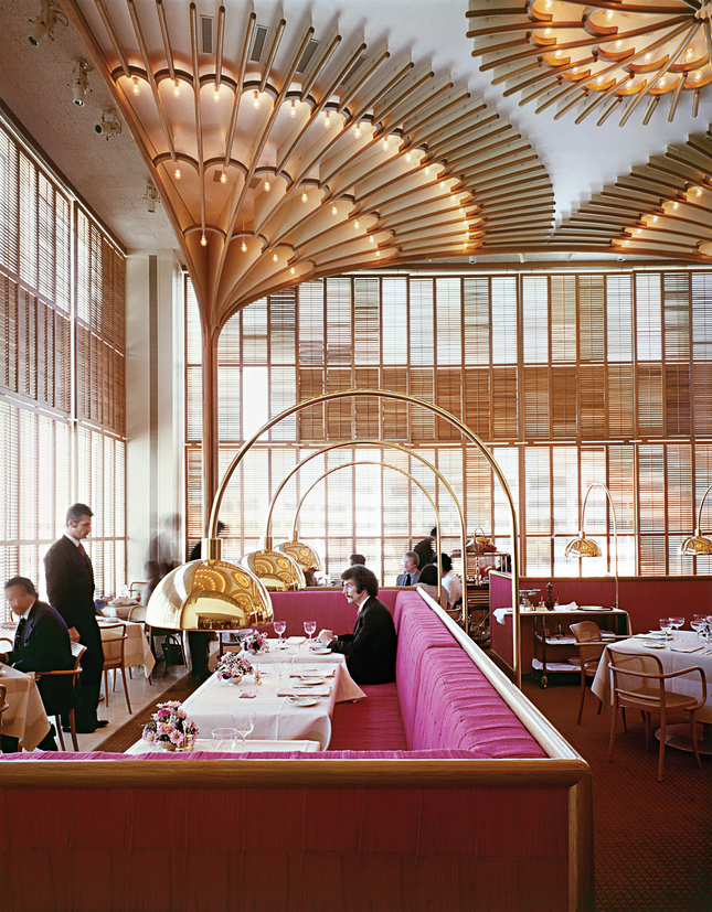 The American Restaurant in Kansas City, USA, designed by Platner for the Hall family, owners of the well known Hallmark postcards