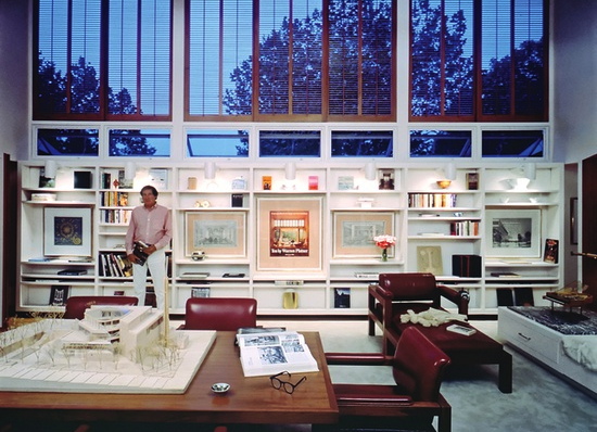 Warren Platner in  his office