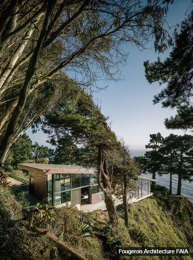 Beach house in Chili designed by Raimundo Anguita via ArchDaily