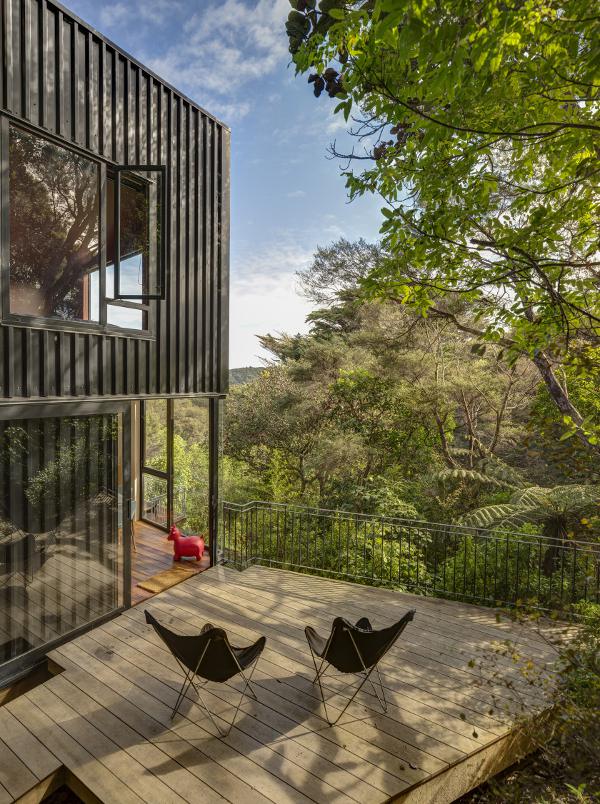 Blackpool House by Glamuzina Paterson Architects, New Zealand via Desire to Inspire