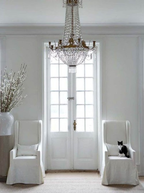 LET THERE BE WHITE - great composition with the extra touch of spring blossoms via Simple Everyday Glamour