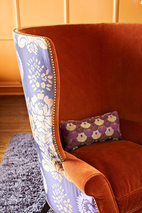 Orange and lilac, unexpected combination but it works! via Traditional Home
