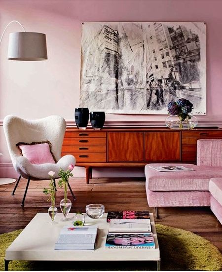 color of the month pink